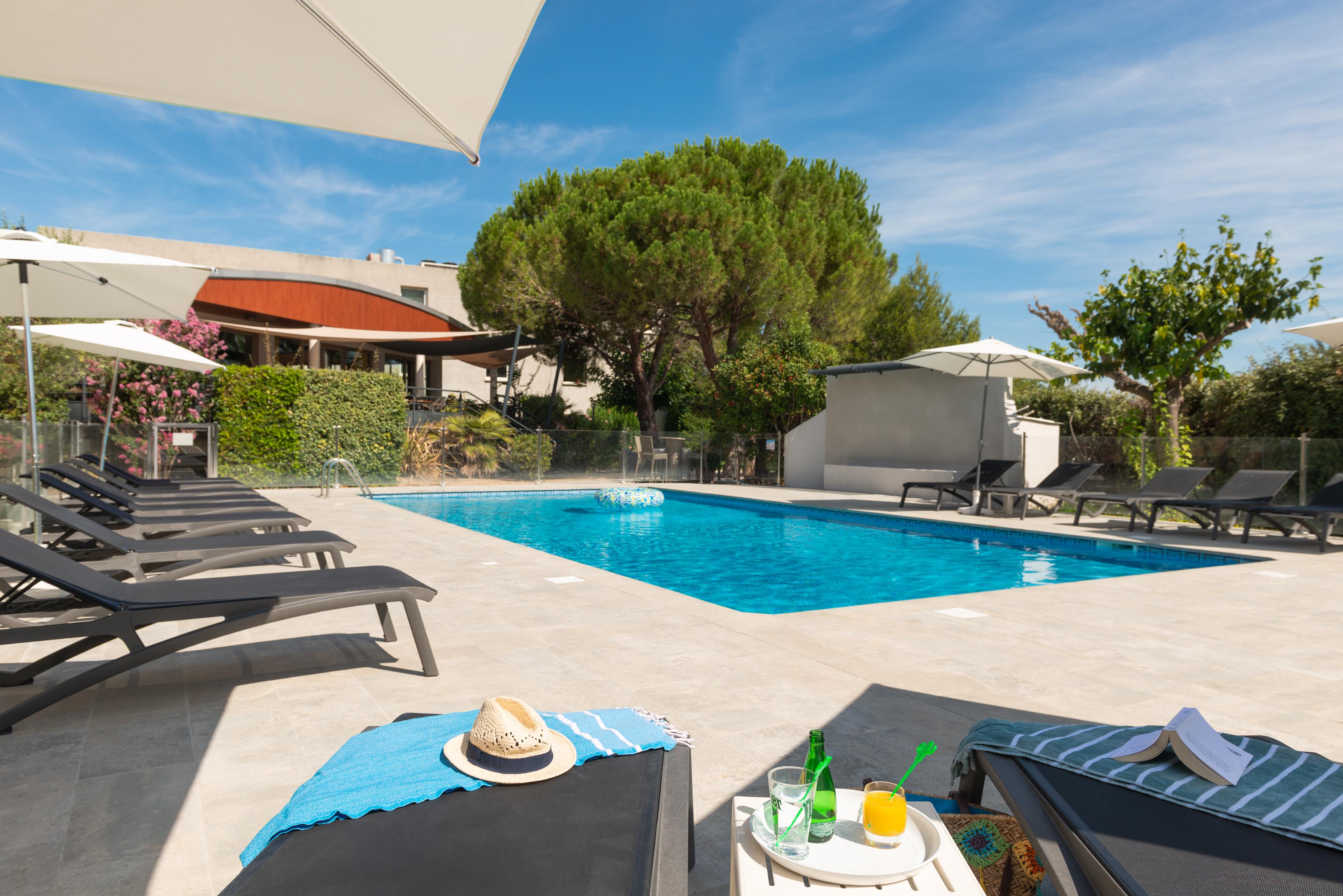 Kyriad Montpellier Est - Lunel Lunel (Herault) Exterior foto