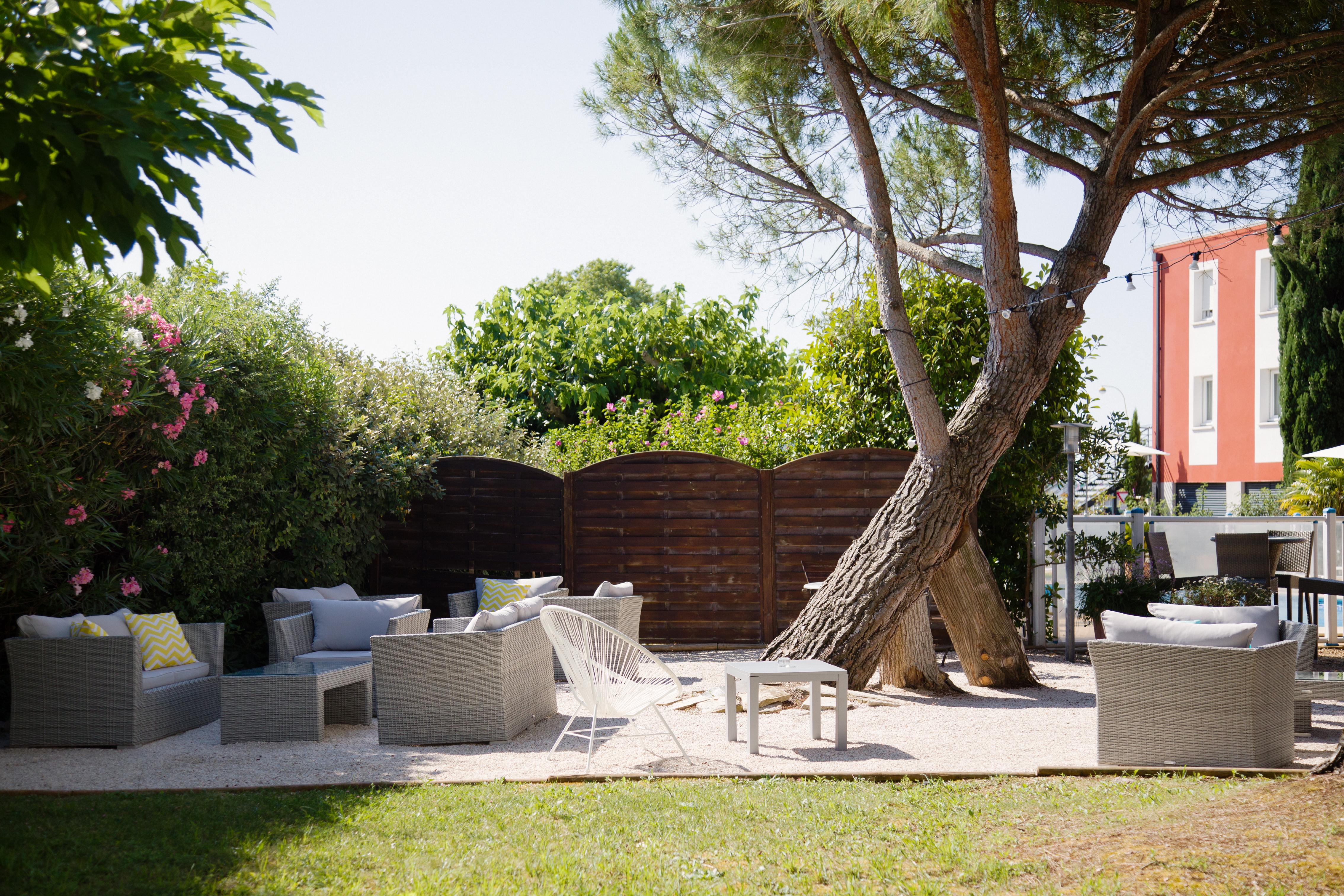 Kyriad Montpellier Est - Lunel Lunel (Herault) Exterior foto