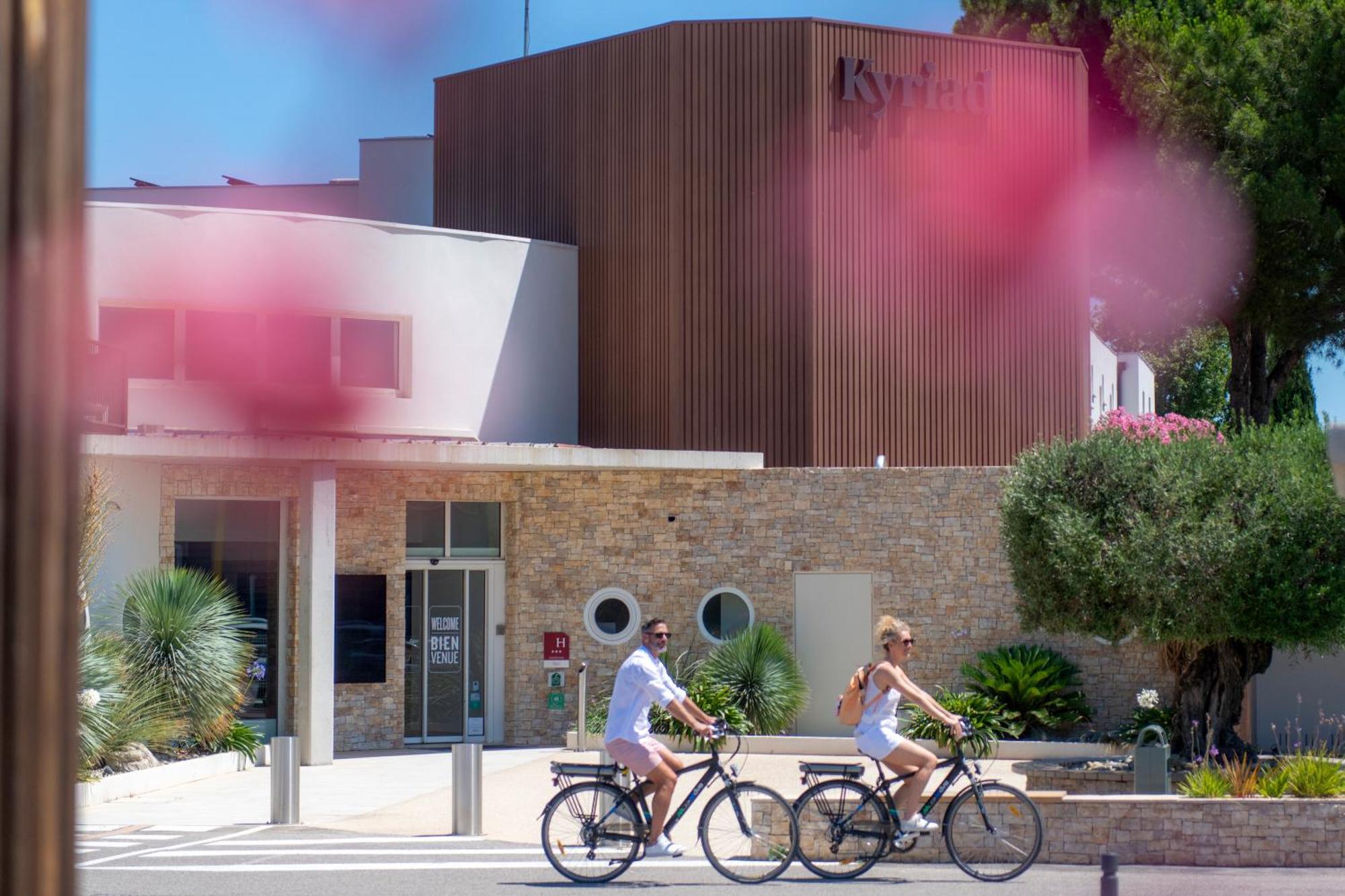 Kyriad Montpellier Est - Lunel Lunel (Herault) Exterior foto